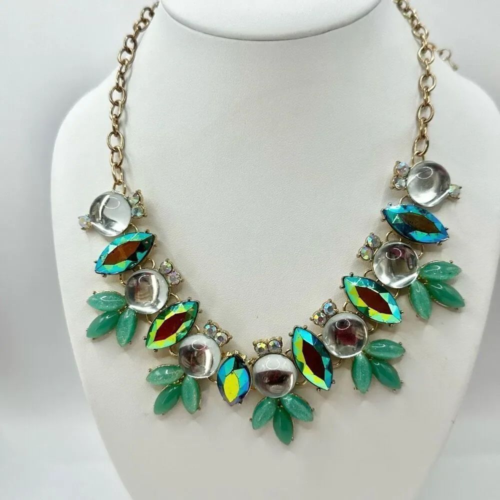Green beaded statement necklace